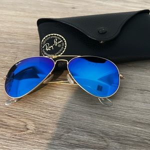 Polarized Raybans